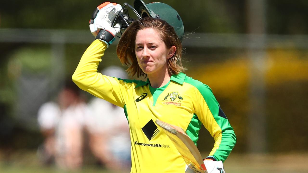 Rachael Haynes notched her maiden international century as Australia won its 17th consecutive one-dayer.