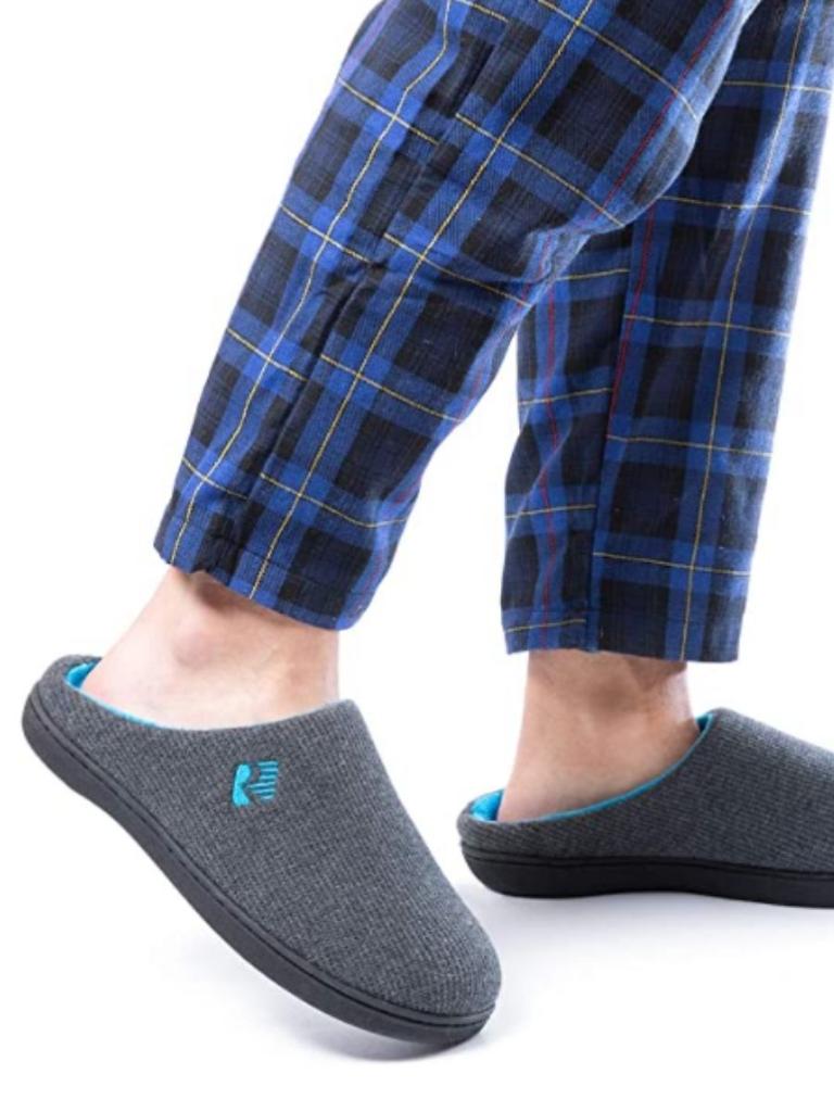 RockDove Men's Original Two-Tone Memory Foam Slippers. Image: Amazon Australia.