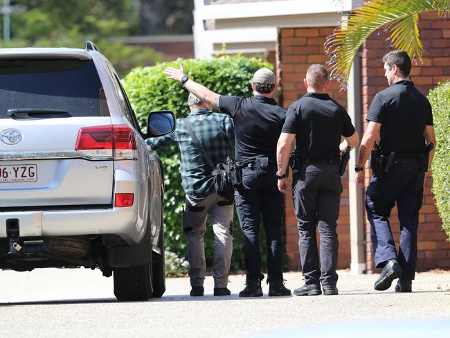 Police search residences on Sylvan Beach Esplanade Police at an active crime scene on Bribie Island.  Pic Peter Wallis