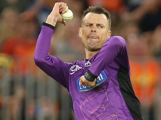 PERTH, AUSTRALIA - JANUARY 18: Johan Botha of the Hurricanes bowls during the Big Bash League match between the Perth Scorchers and the Hobart Hurricanes at Optus Stadium on January 18, 2019 in Perth, Australia. (Photo by Paul Kane/Getty Images)