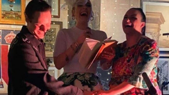 Adele officiating at her friend's wedding