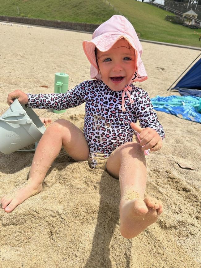 Addison Garthe, 16 months, has her first visit to the beach in Geelong. Picture: Paul Mitchell, Romsey.