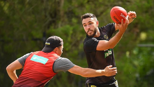 Shane Edwards training in the AFL quarantine hub. Picture: Quinn Rooney/Getty Images