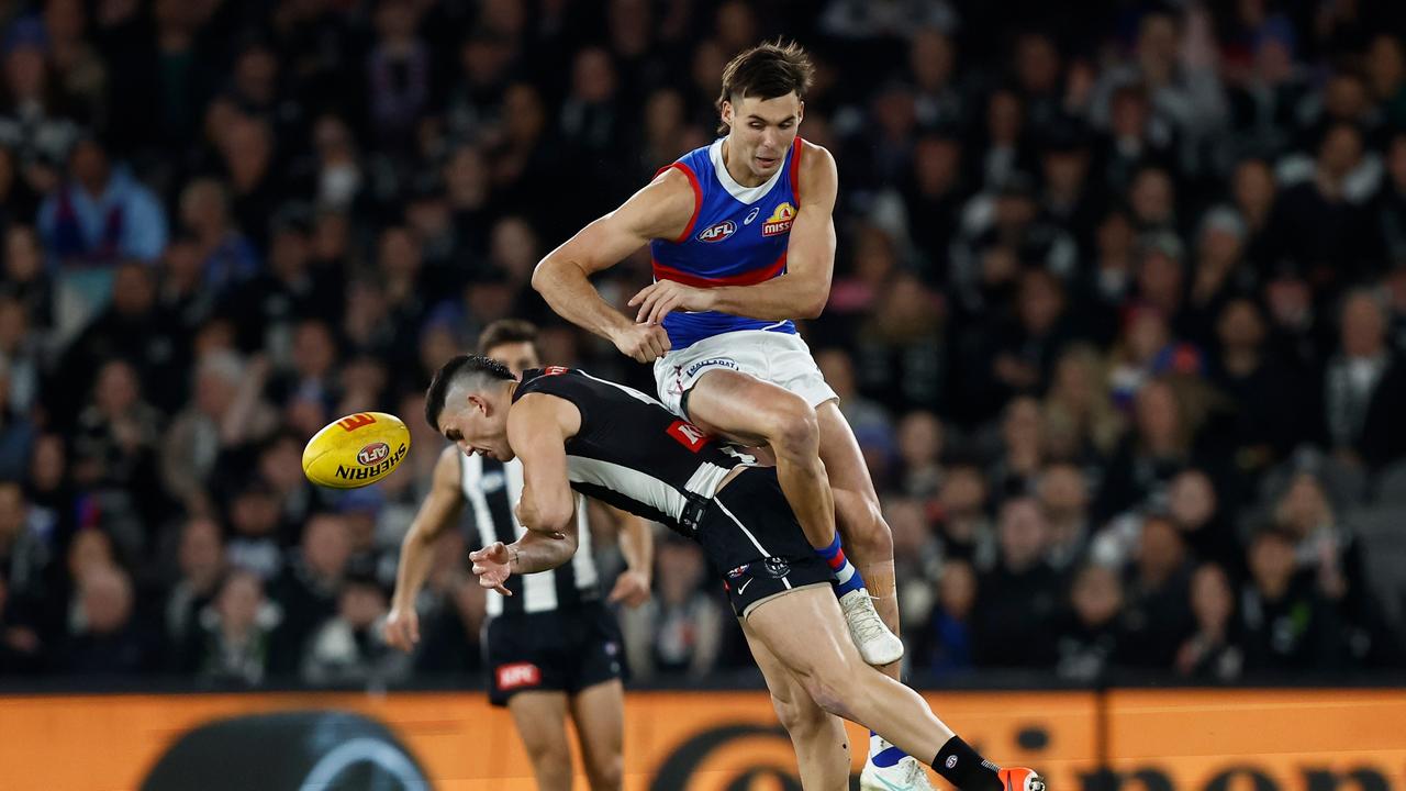 Darcy slammed into Maynard. (Photo by Michael Willson/AFL Photos via Getty Images)