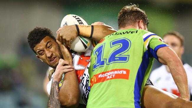 Viliame Kikau played limited minutes after hobbling off the field injured.