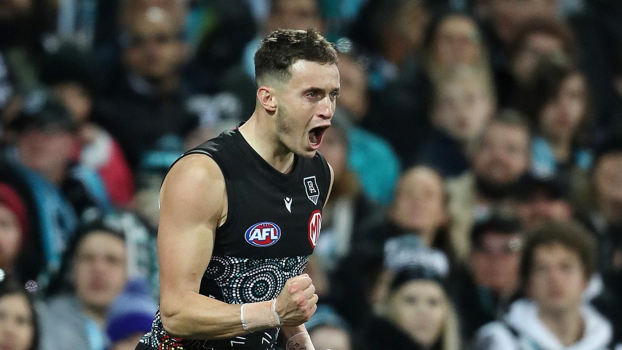 Orazio Fantasia has been struggling with a right knee concern.