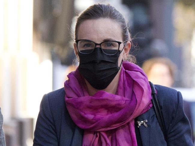 MELBOURNE, AUSTRALIA: Newswire Photos: MAY 15 2024:  Emma Davies (C), the daughter of missing camper Carol Clay,leaves the  Victorian Supreme Court for the trial of Greg Lynn over the alleged murders of missing campers Russell Hill and Carol Clay,, Picture: NCA Newswire / David Geraghty