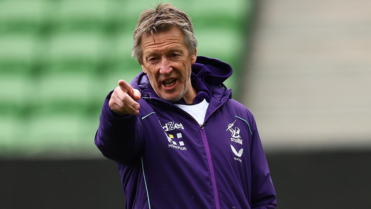 MELBOURNE, AUSTRALIA - AUGUST 23: Storm Coach Craig Bellamy gives instructions during a Melbourne Storm NRL media opportunity at AAMI Park on August 23, 2022 in Melbourne, Australia. (Photo by Graham Denholm/Getty Images)