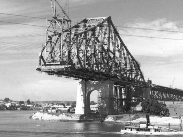 Photograph by Geoffrey Powell of Brisbane's Story Bridge under construction in 1939. art photography bridges history qld River