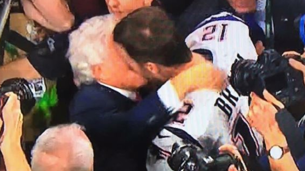 NFL Super Bowl 2019 Patriots vs Rams: Tom Brady Robert Kraft kiss