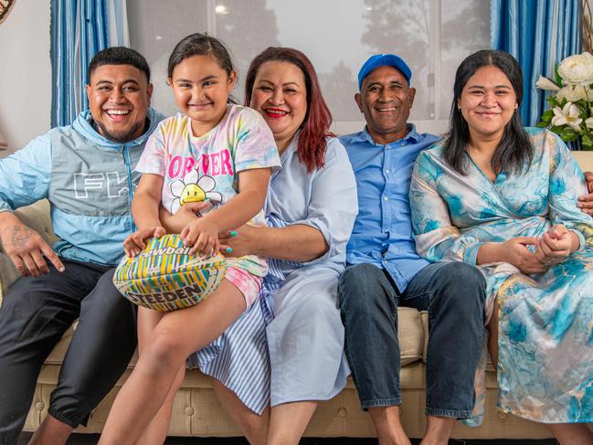 Family members of Haumole Olakau’atu (L to R): Brother Uona, sister Kauiniata, Mother Ana, Father Ofa and cousin Jamilah. Picture: Thomas Lisson.