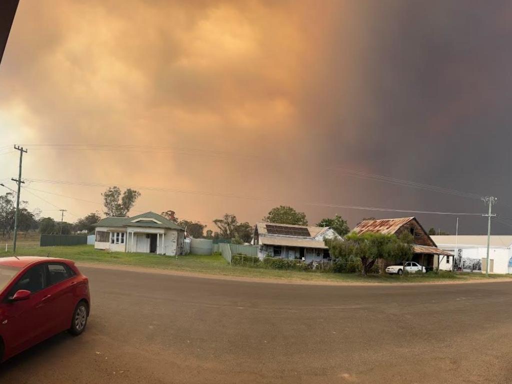 The fire closed in on the small town of Baan Baa on Tuesday afternoon. Picture: Supplied