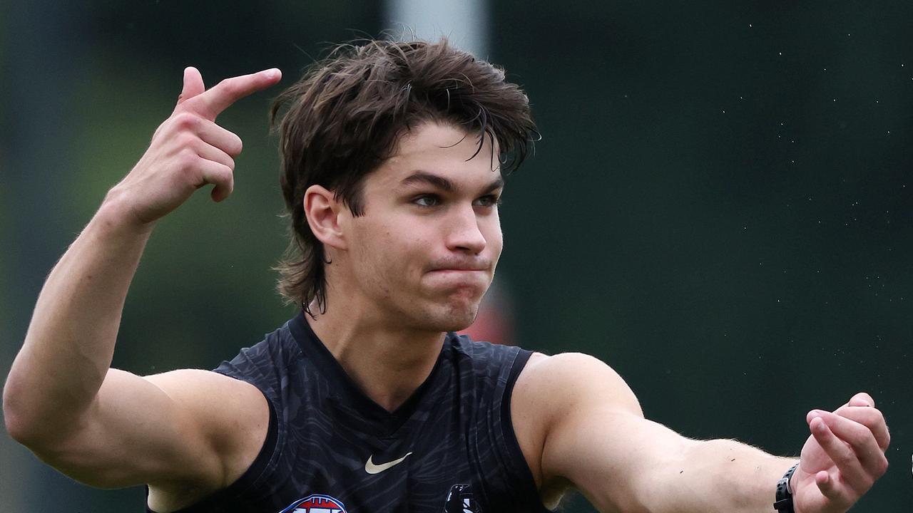 Teams: Pies hold off on debut for exciting young forward