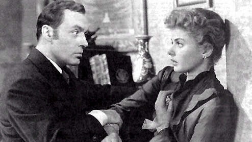 Charles Boyer and Ingrid Bergman in Gaslight.