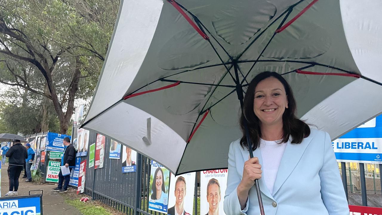 Maria Kovacic arrives at Telopea Public School as her last stop before she gathers with the party faithful.