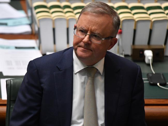 CANBERRA, AUSTRALIA - NOVEMBER 12: Leader of the Opposition Anthony Albanese during Question Time in the House of Representatives at Parliament House on November 12, 2020 in Canberra, Australia.  The Coalition has relied on One Nation and Centre Alliance to pass its $4bn recession-busting wage subsidy JobMaker for young workers fracturing with Labor over a COVID-19 emergency relief measure. JobMaker is estimated to create 450,000 jobs, with Labor insisting on a job security amendment that would prevent employers sacking existing workers in order to qualify for the scheme. (Photo by Sam Mooy/Getty Images)