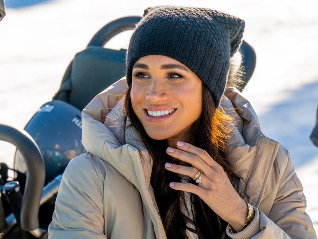 Meghan’s engagement ring has made its return. Picture: Splash News/Media Mode