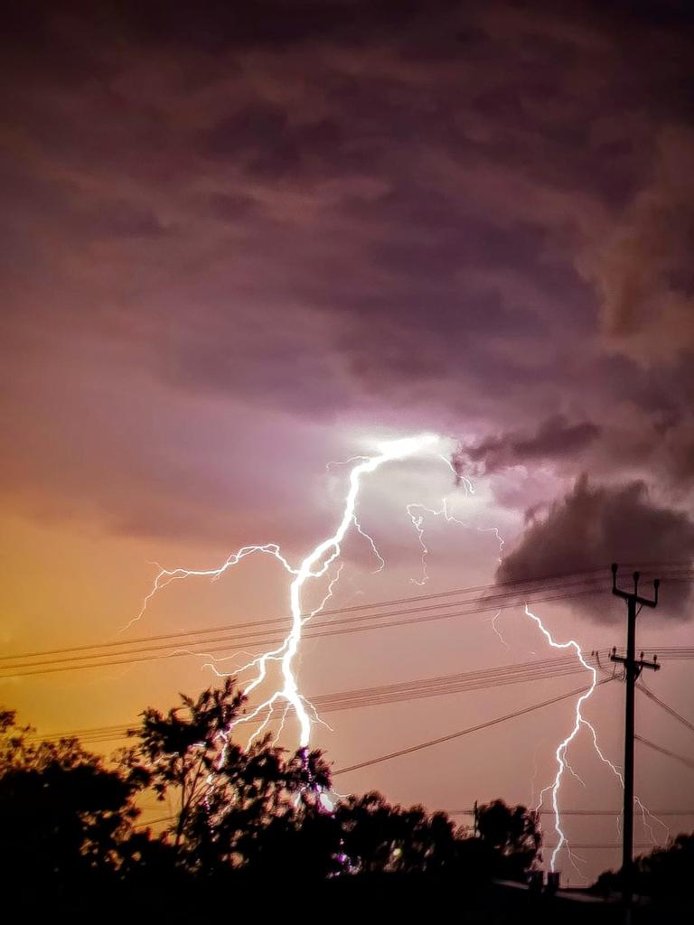 SA weather update: Adelaide forecast, lightning strikes, Pageant storm  fears | The Advertiser