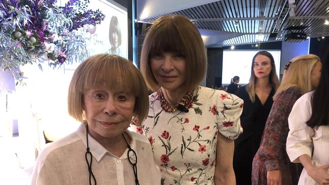 Jeanne Pratt and Anna Wintour at the tennis. Picture: Alice Coster