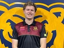 Sam McLarty signs for Banyule.