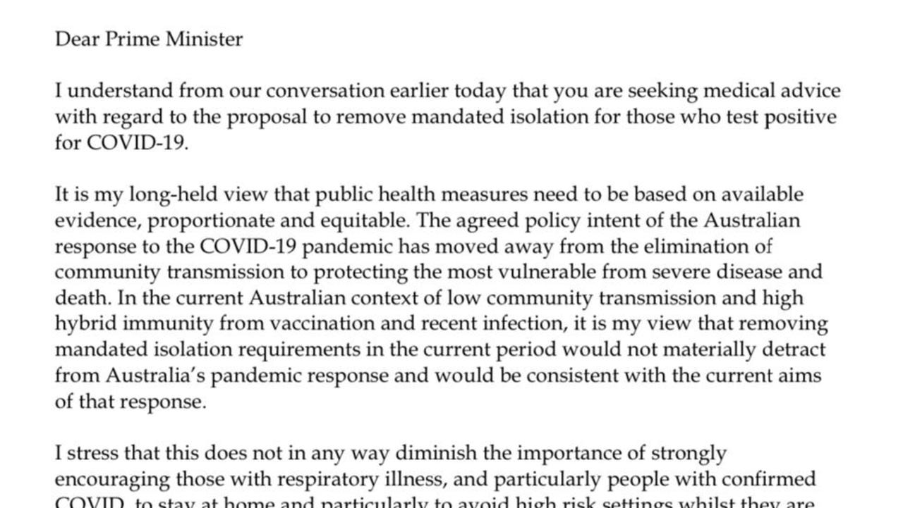 A letter from CMO Paul Kelly to Prime Minister Anthony Albanese recommending the end of Covid isolation.