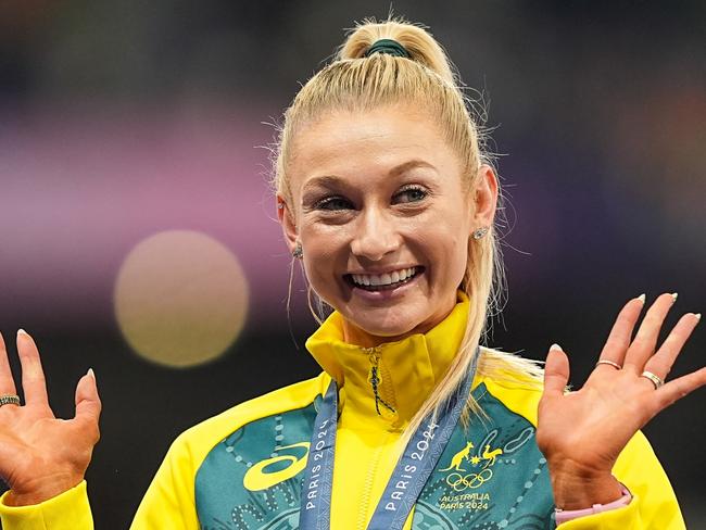 PARIS, FRANCE - AUGUST 10: Silver medalist Jessica Hull of Australia celebrates on the podium after the Women's 1500m Final of the Athletics on Stade de France during the Paris 2024 Olympics Games on August 10, 2024 in Paris, France. (Photo By Alvaro Diaz/Europa Press via Getty Images)