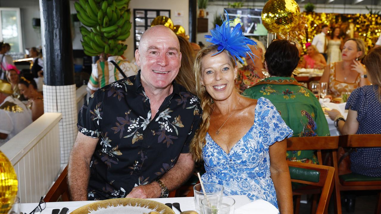 200+ best dressed: Cup fashionistas in the Far North | The Cairns Post