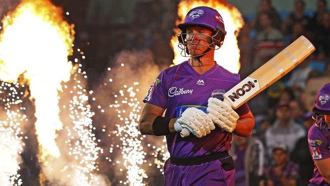 BBL09 elimination final between the Hobart Hurricanes v Sydney Thunder from Blundstone Arena, Hobart. Hurricanes opening batsman D'Arcy Short walks out to bat in the second innings. Picture: Zak Simmonds