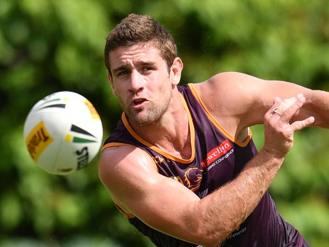 Andrew McCullough is seen during Brisbane Broncos training at Clive Berghofer Field in Brisbane, Wednsesday, April 17, 2019. The Broncos are playing the Canberra Raiders in their round 6 NRL clash in Canberra on Sunday. (AAP Image/Darren England) NO ARCHIVING