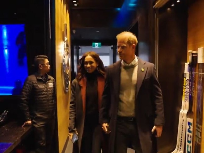 Meghan Markle and Prince Harry arrive at Rogers Arena. Picture x.com/Canucks