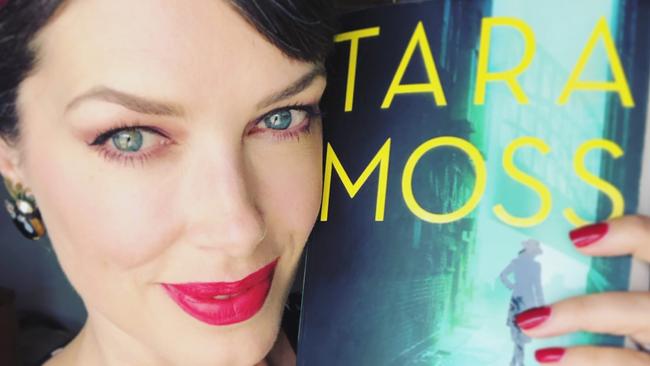 Author Tara Moss. Picture: @taramossauthor/InstagramSource: https://www.instagram.com/p/B4iXUa0H0os/