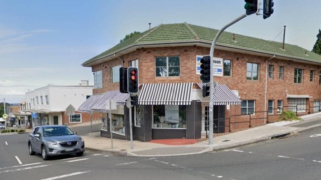 Existing site at 50 Lawrence St Freshwater, on corner of Oliver St which is subject to a development application.