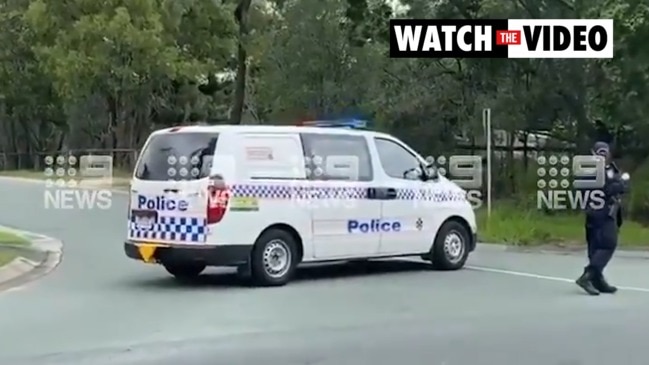 Gold Coast school in lockdown as Qld police enforce exclusion zone (9 News)