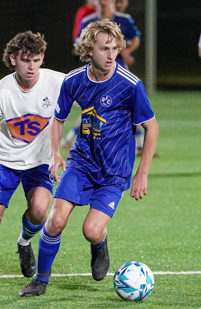 Bulli midfielder Flynn Martin on the ball against Tarrawanna. Picture: Graham Brown