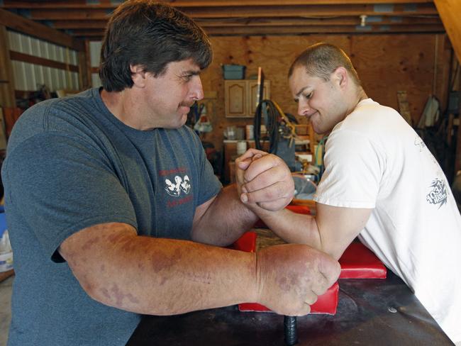 Jeff Dabe Is An Arm Wrestler Who Looks Like Popeye Photos