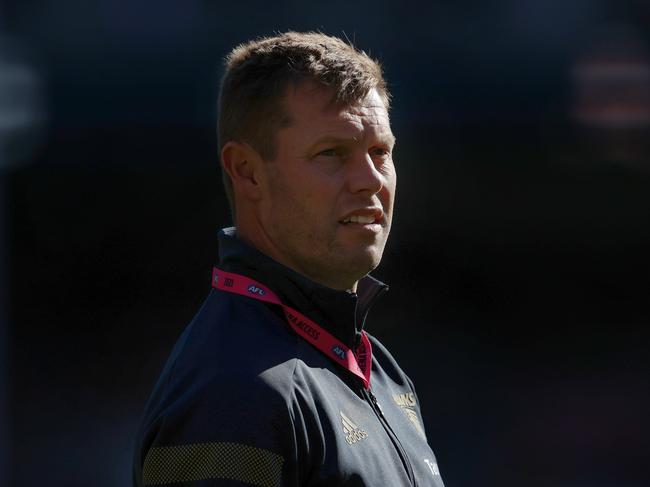 AFL Round 10. 22/05/2021.  Carlton vs Hawthorn at the MCG.   Hawthorn assistant coach Sam Mitchell  .  Pic: Michael Klein