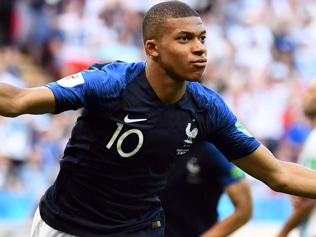 France win World Cup 2018 final in breathless six-goal thriller