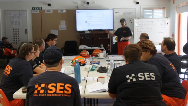 SES Ballina member Lynda Hawryluk presented some of the Participate In A Rescue Operation training at Lismore Unit on Sunday February 28, 2021. Photo: Alison Paterson