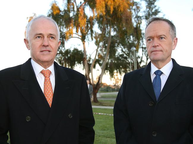 Prime Minister Malcolm Turnbull and Opposition leader Bill Shorten on the front lawns of parliament House in Canberra to chat to TV networks about the Budget. Picture Kym Smith