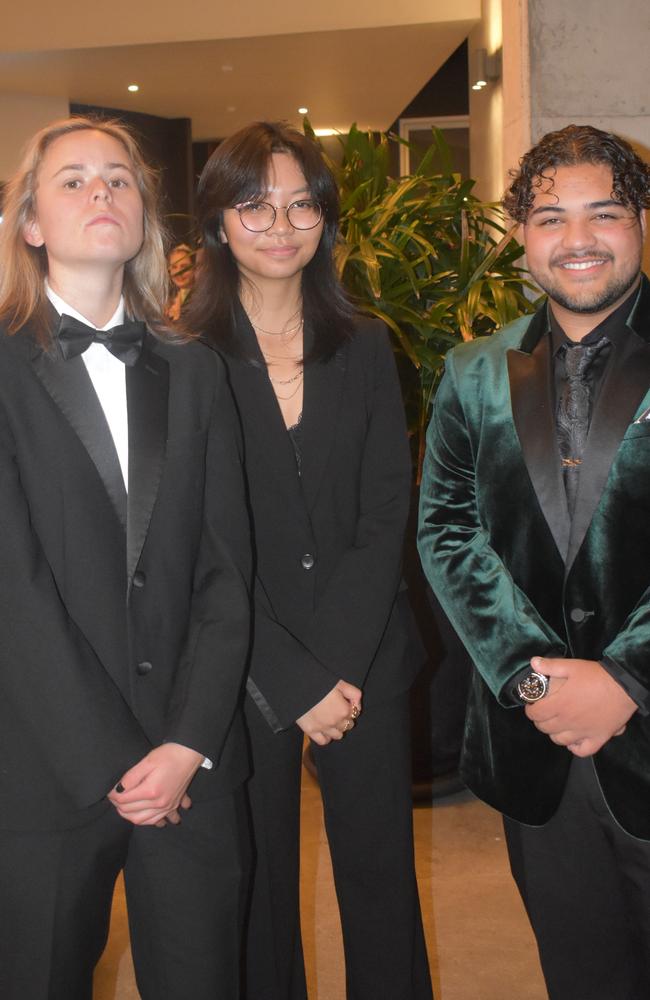 Niyaz, Eona and Sofie at the 2022 Chancellor State College formal.