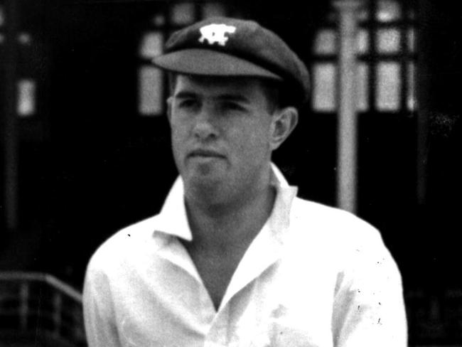 07/02/1950. Australian cricketers Colin McDonald and Ken Meuleman.