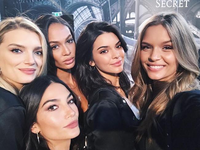 Lily Donaldson, Lily Aldridge, Joan Smalls, Kendall Jenner and Josephine Skriver at the Grand Palais in Paris on November 28, 2016 ahead of the 2016 Victoria's Secret Fashion Show ... 