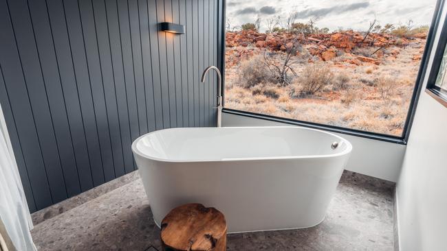 Soak up the view in the resort’s deluxe suite bathtubs.