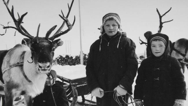 Reindeer with two Northern Saami children in the 1950s, courtesy of Janet Merewether.