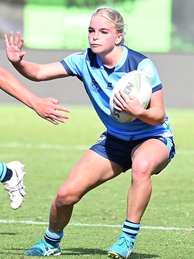 QLD girls Vs NSWCHS ASSRL grand finals Friday July 7, 2023. Picture, John Gass