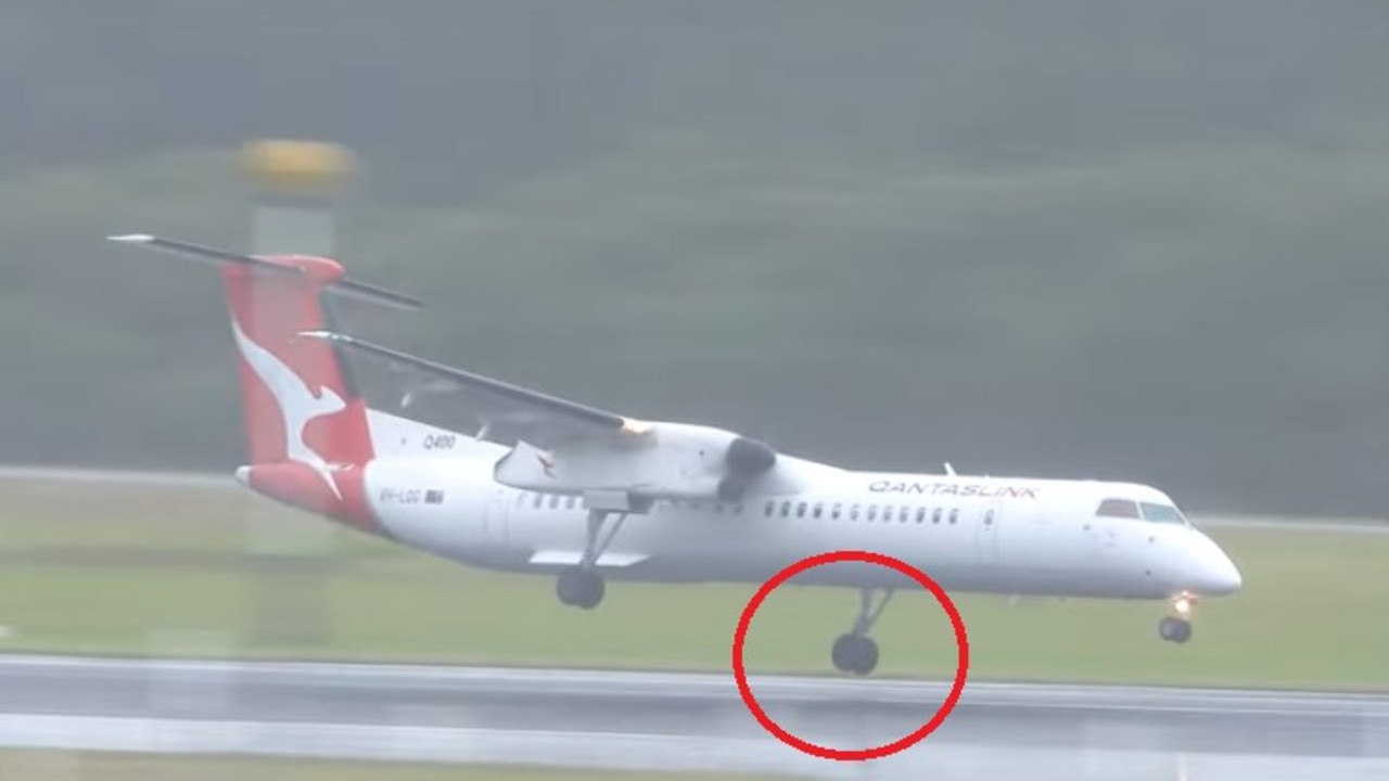 ‘Insane’ footage of Qantas landing