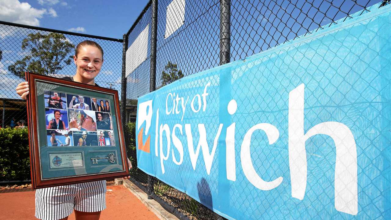 Australian Womens tennis player Ash Barty with keys to the city at George Alder Tennis Centre in West Ipswich on Saturday, December 16, 2017.Photo: Claudia Baxter. Picture: Claudia Baxter