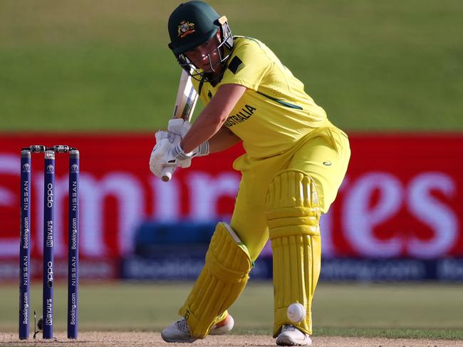 Aussies continue unbeaten 25-year run