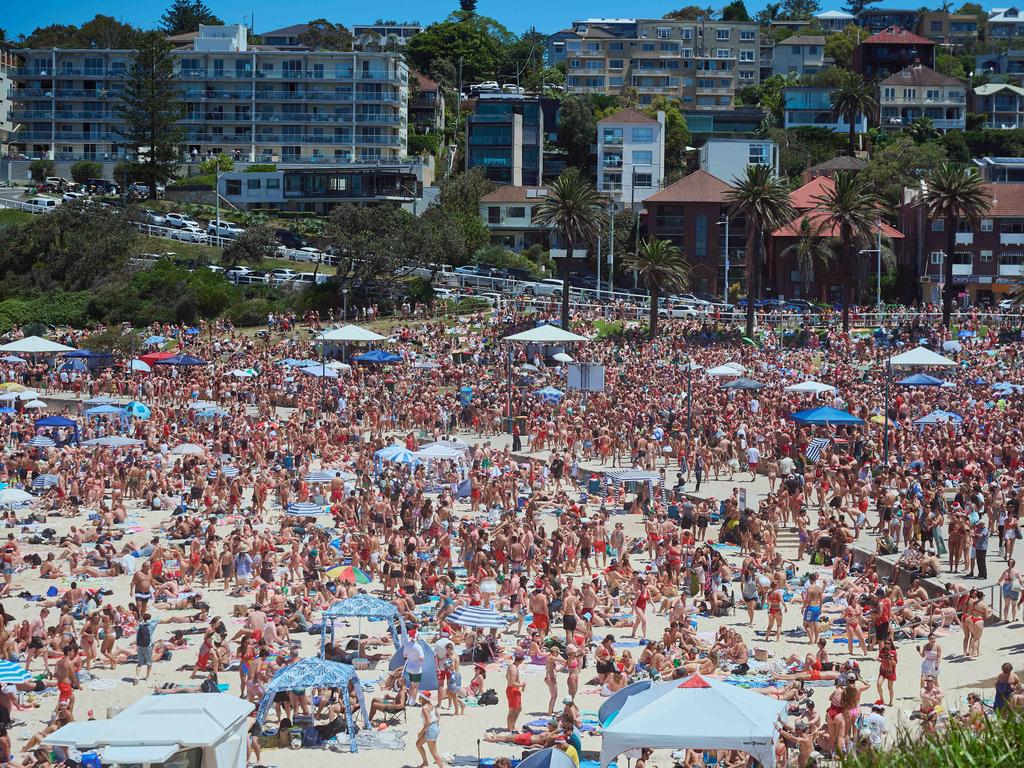 Thousands of beachgoers were seen at Bronte Beach, Sydney, on Christmas Day, 2024: Picture: NewsWire / Flavio Brancaleone