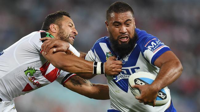 NRL legend Frank Pritchard is reportedly fighting for his life in hospital due to complications from contracting Covid. Picture: AAP Image/Dean Lewins